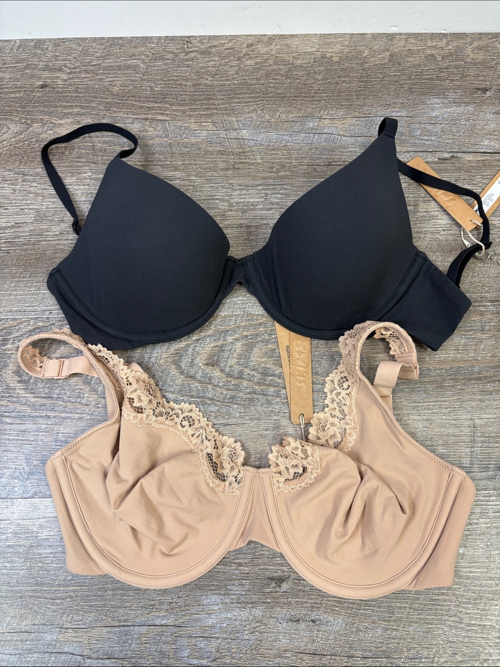 SKIMS Fits Everybody Bra Lot 32DD Lace Full Coverage & Scoop Plunge NWT